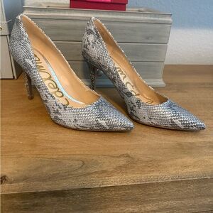 Sam Edelman Snakeskin Heels - Gray